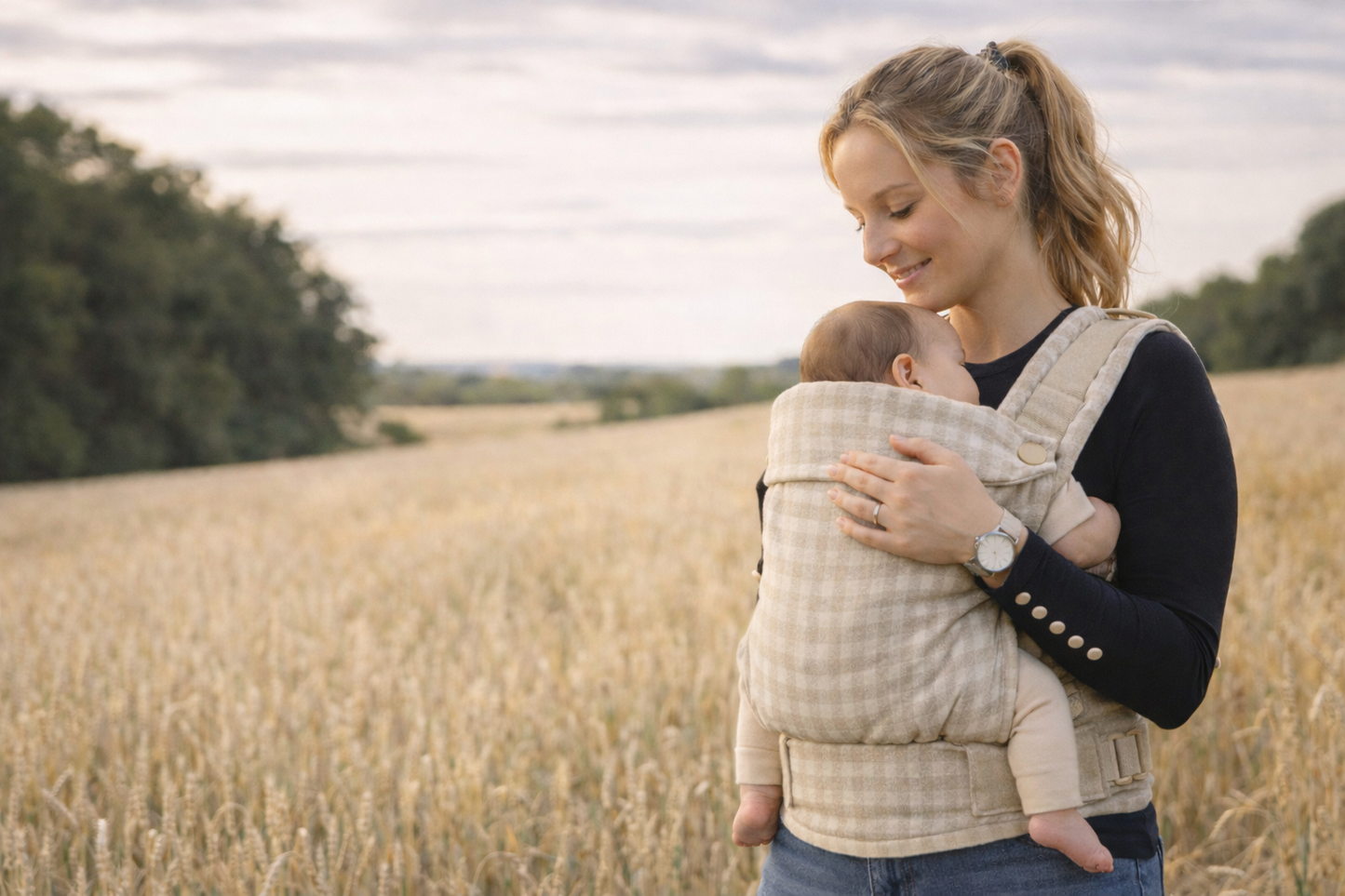 Porte bébé physiologique confortable | maintien naturel et sécurisé